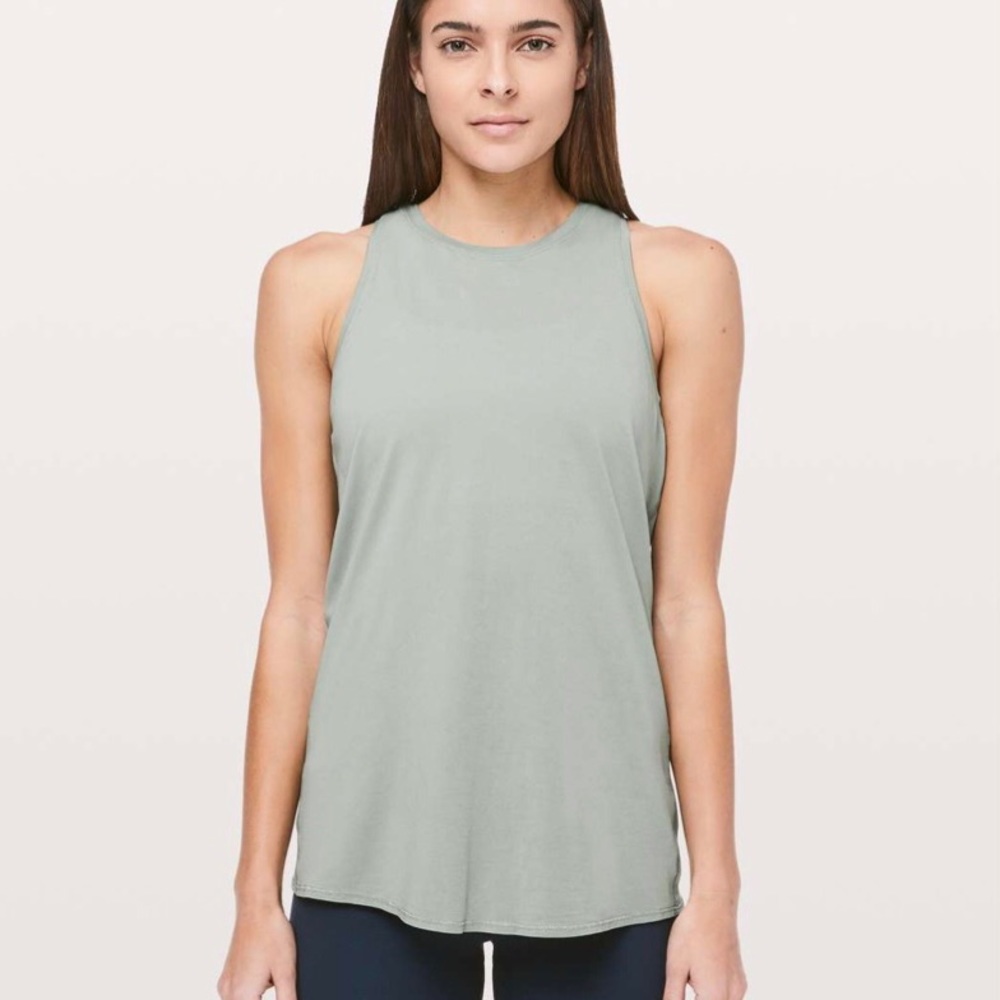 Lululemon All Tied Up Tank in Palm Court - Picture 1 of 6